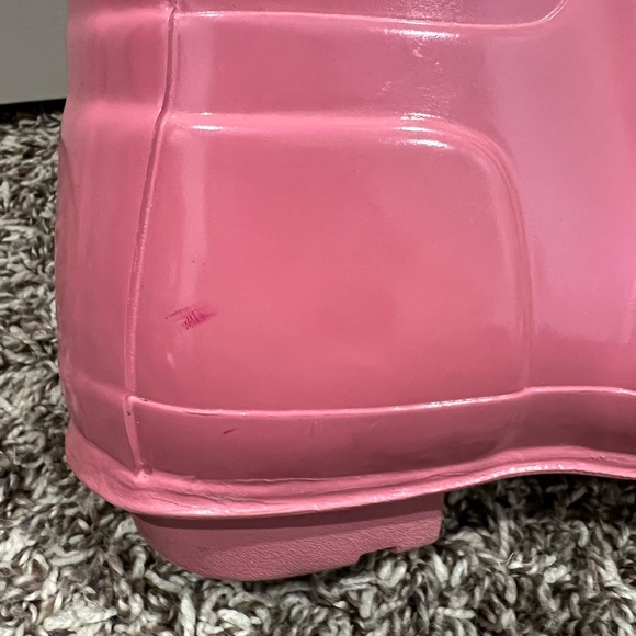 Hunter Women's Gloss Pink Rain Boots - Picture 7 of 9